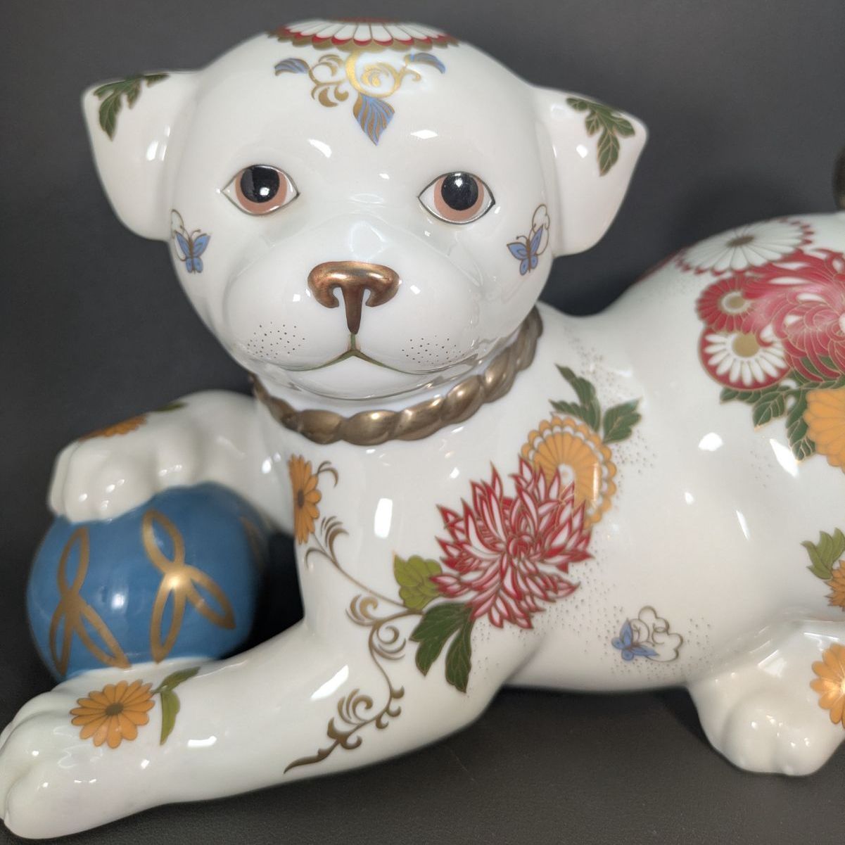 フランクリンミント ハンドペイント フィギュリン 猫 置物 陶器 美品 日本製 日本製】縁起物 フランクリンミント 犬 置物 薩摩焼 花柄 陶器人形