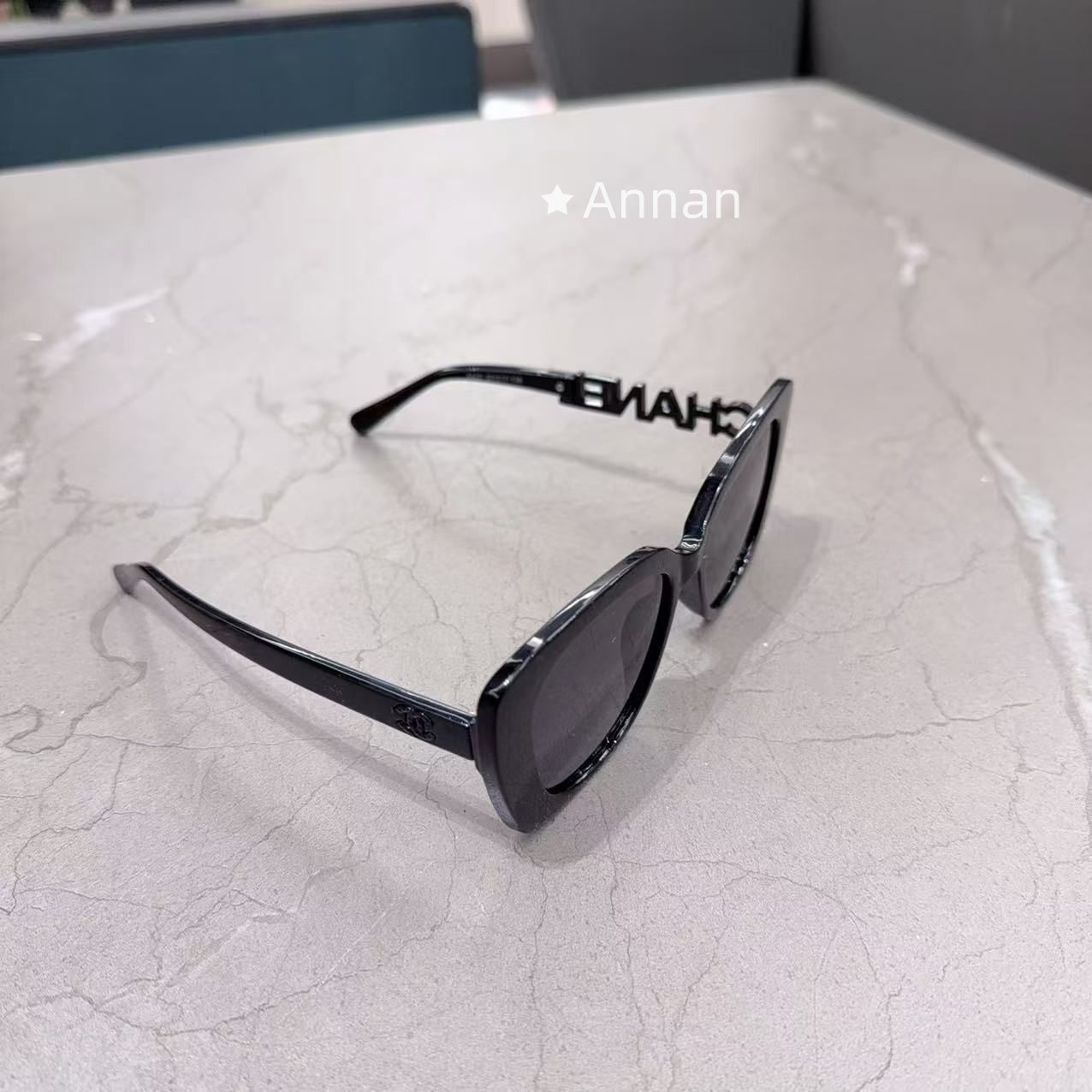 サングラス 財布