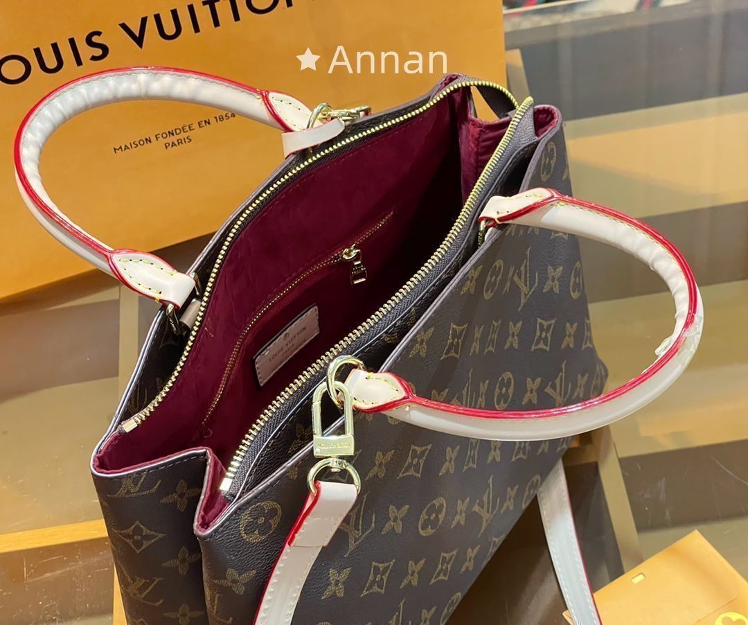 ショルダーバッグ ハンドバッグ