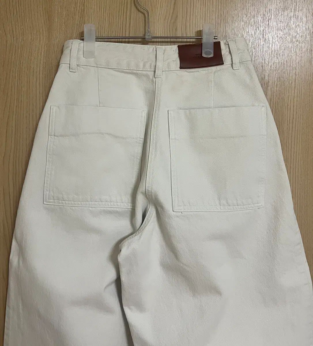 スタジオニコルソン パンツ