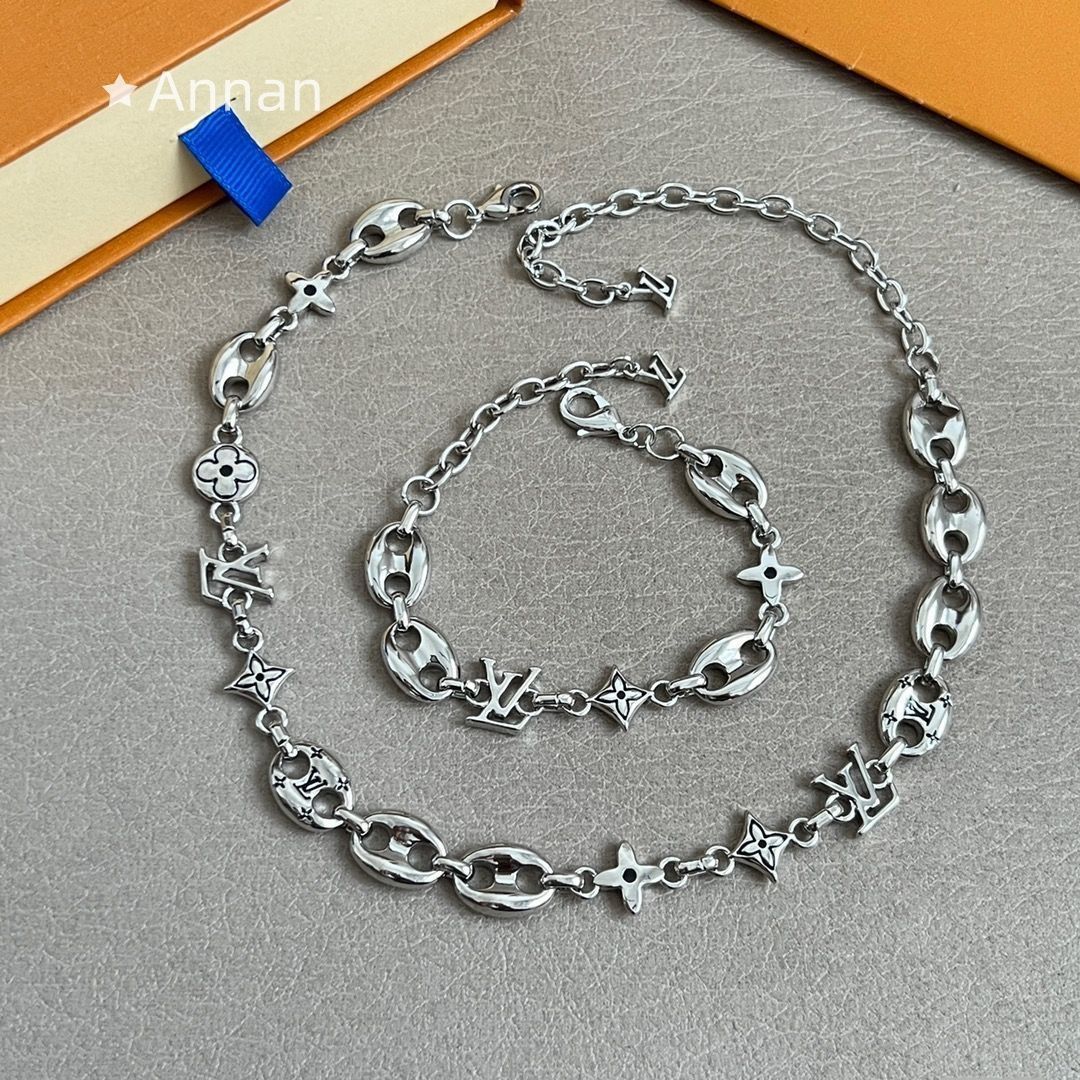 LOUIS VUITTON ルイヴィトン メンズ ブレスレット