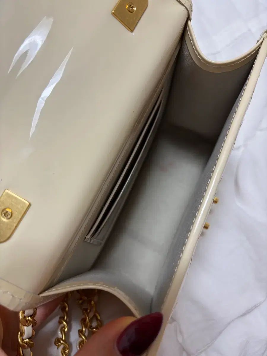  マイアイコ ソフィア スモール アイボリー ショルダーバッグ ショルダーバッグ