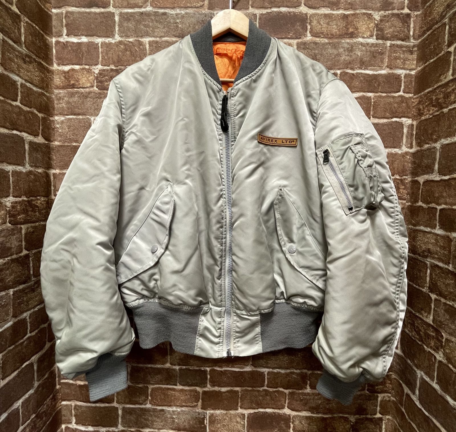 ジャケット・アウター AVIREX MA-1 made in USA MIL-J-8279E y2k AVIREX（アヴィレックス） アビレックス MA-1 TOP GUN MA1 トップガン