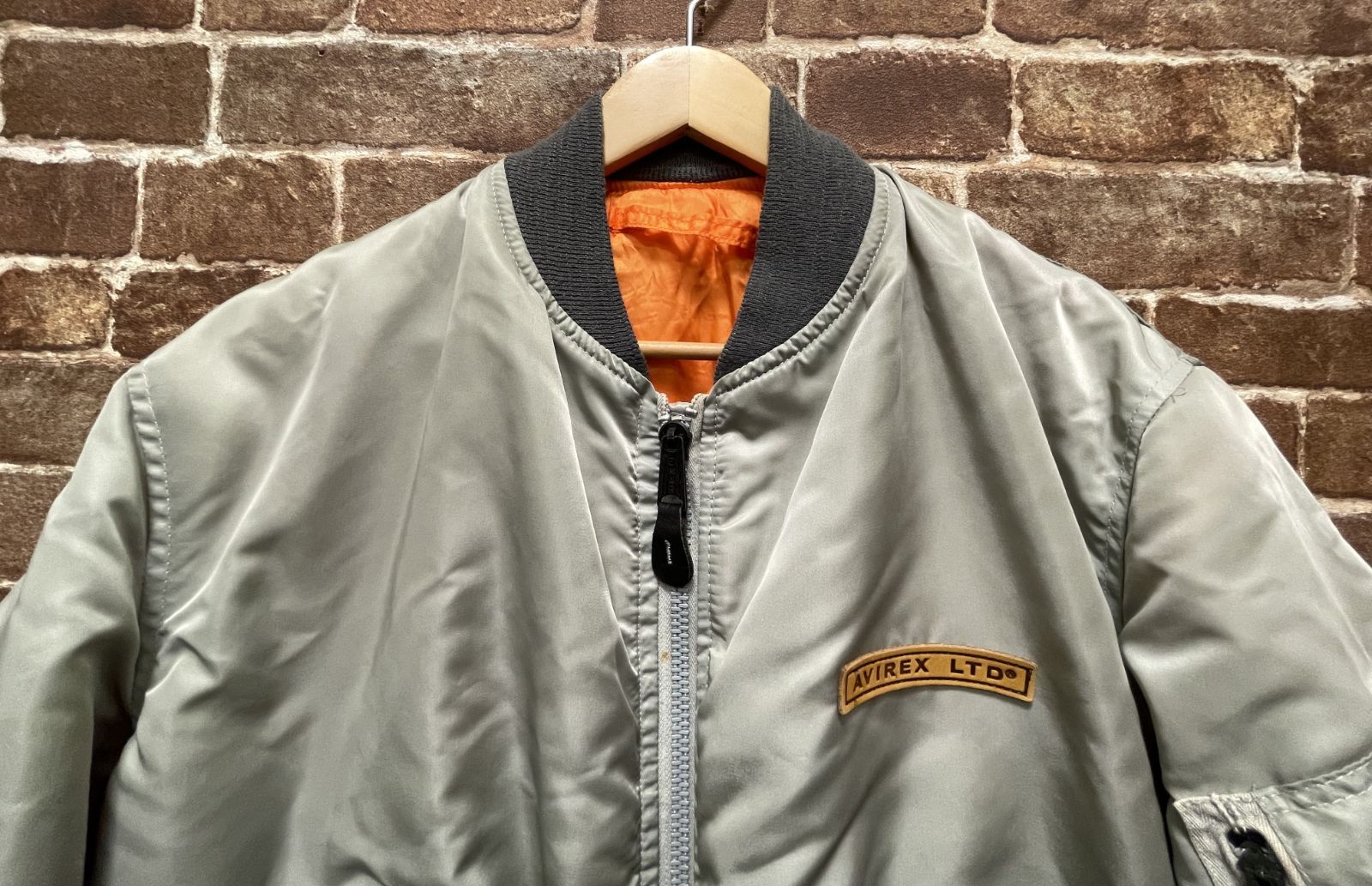 ジャケット・アウター AVIREX MA-1 made in USA MIL-J-8279E y2k AVIREX（アヴィレックス） アビレックス MA-1 TOP GUN MA1 トップガン