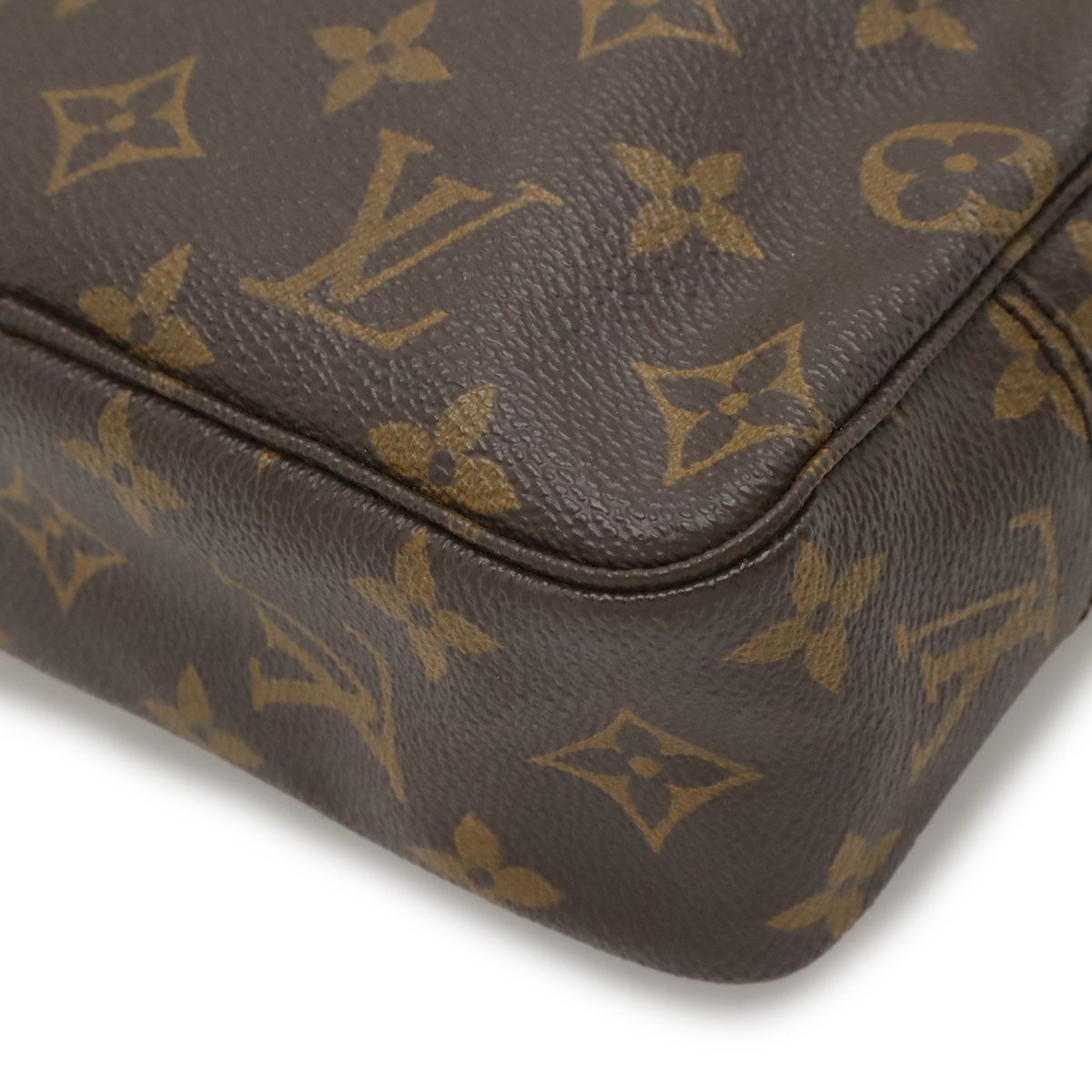 LOUIS VUITTON ルイ ヴィトン モノグラム トゥルース トワレット18