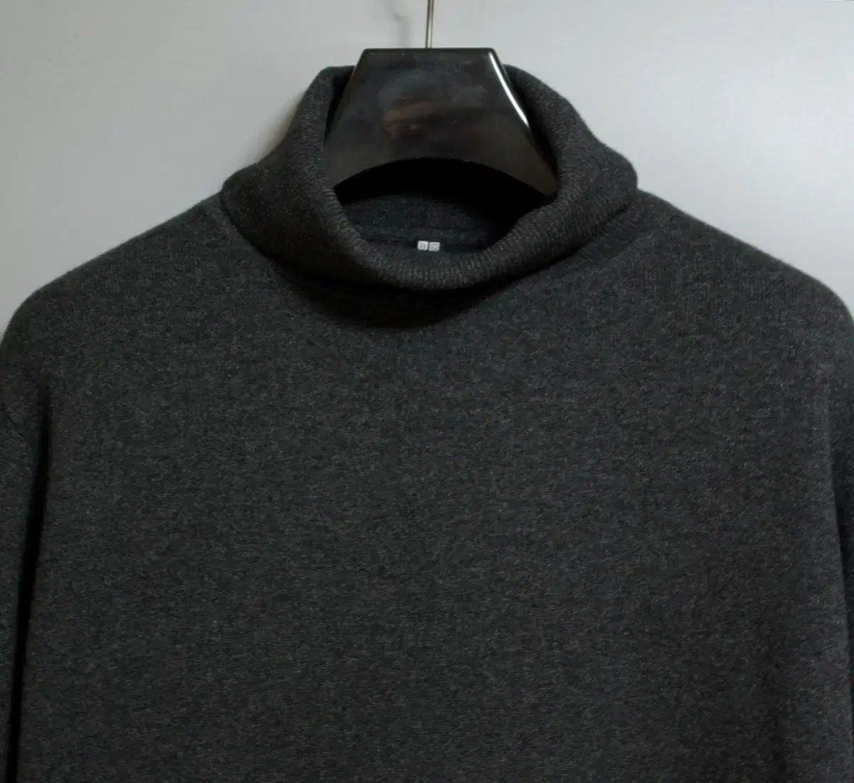 UNIQLO ユニクロ カシミア ミー U タートルネック ニット XL