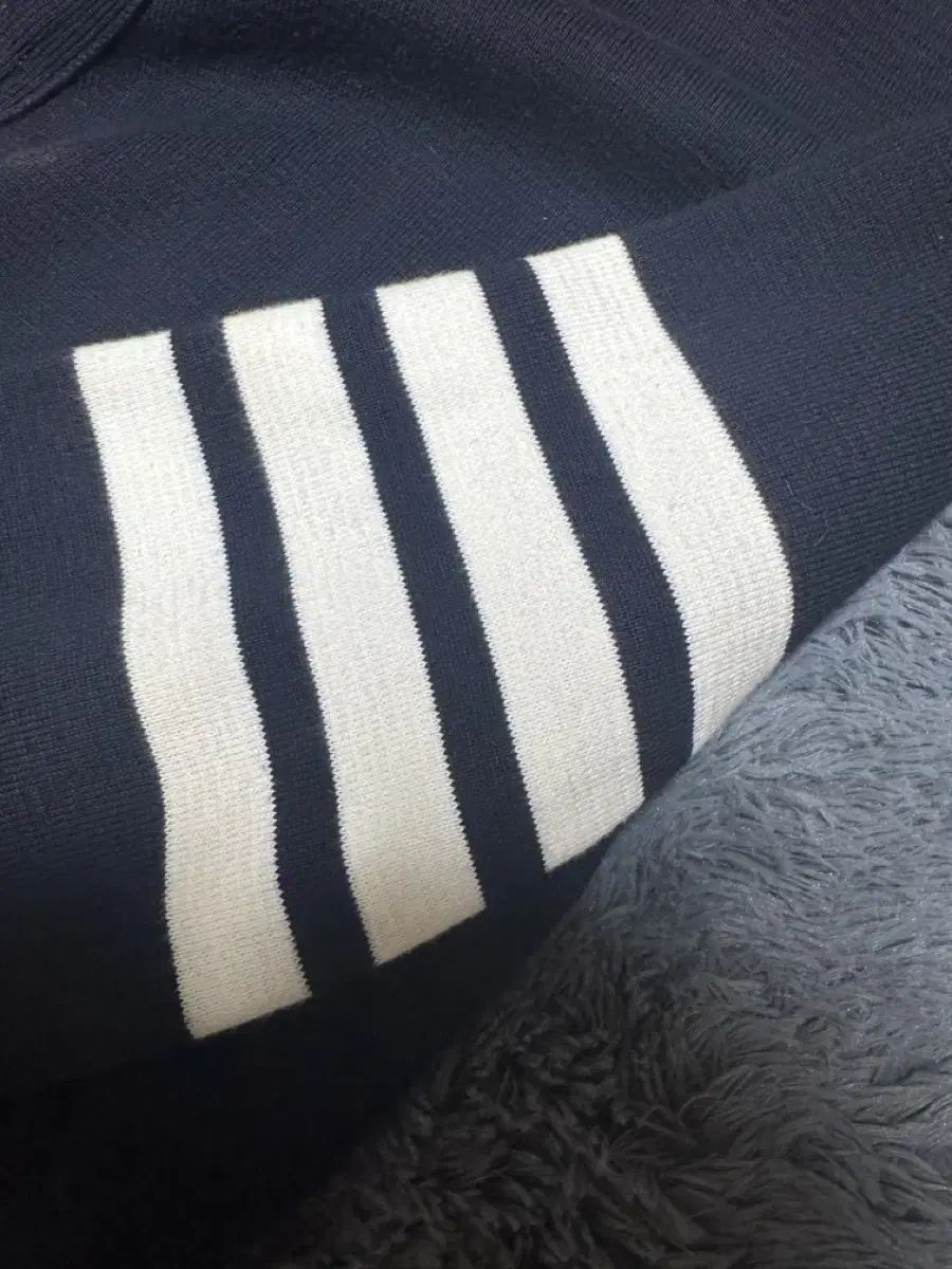 ほぼ |3 トム ブラウン ミラノステッチ ゴールド金具 カーディガン