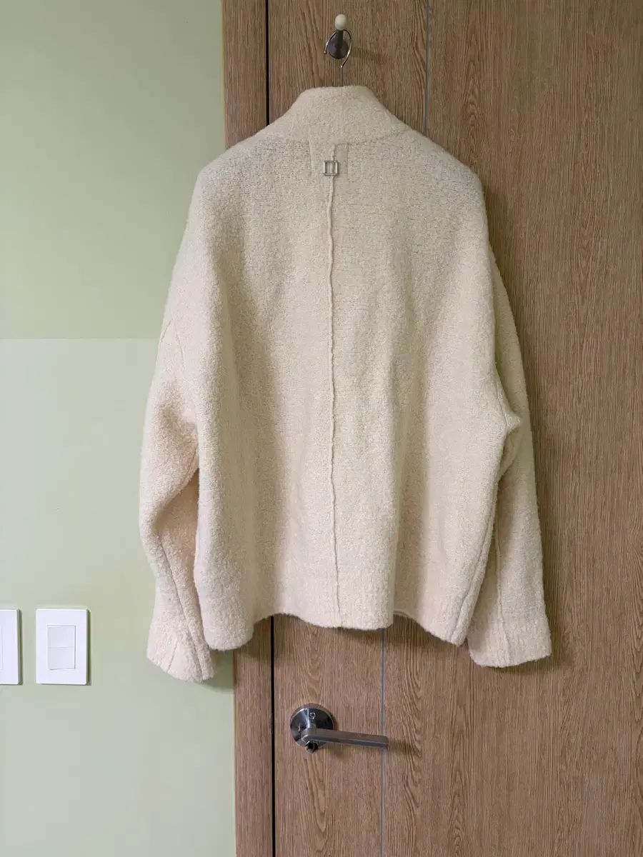 ウーヨンミ 148万円 ニットジップアップ