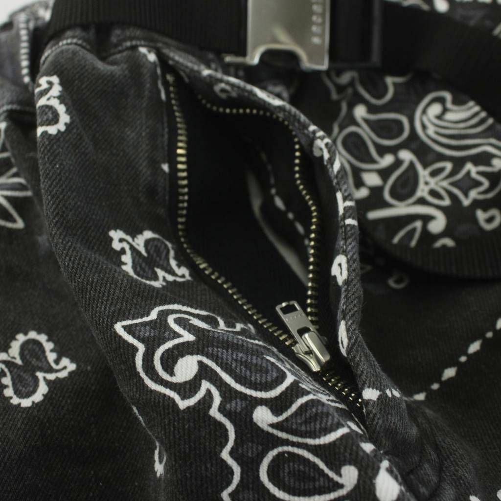 サカイ sacai 22SS BANDANA PRINT SHORTS バンダナプリント ショート 
