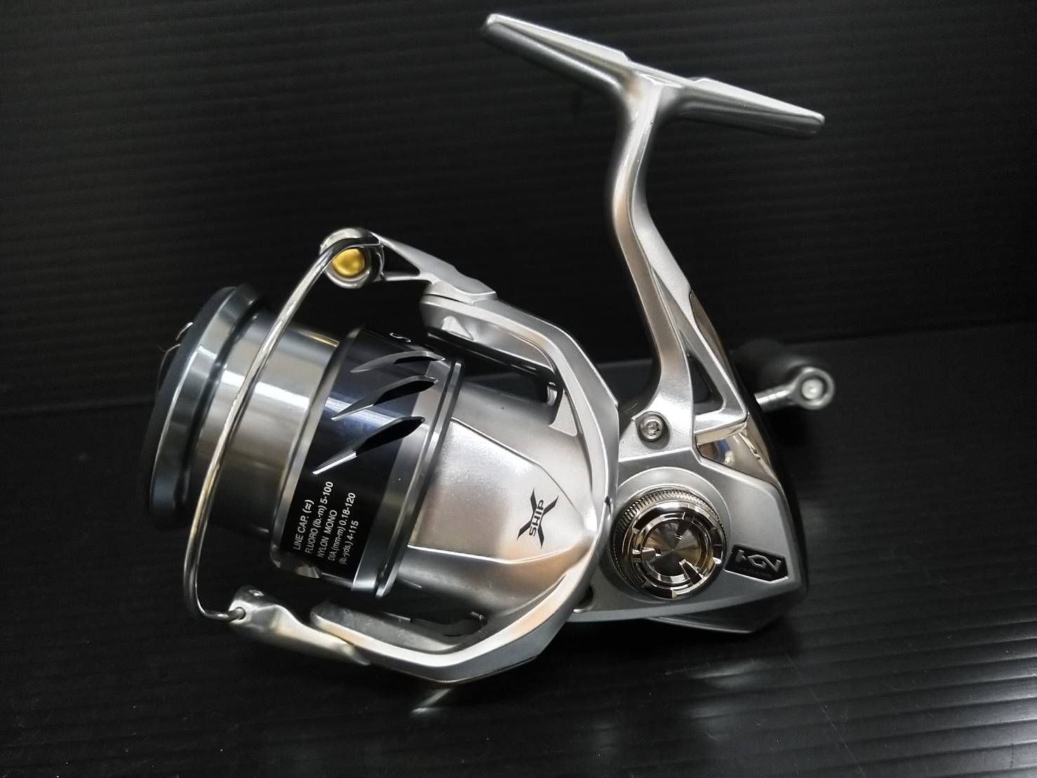 シマノ 15 ストラディック 2500HGS バス エギング スピニング