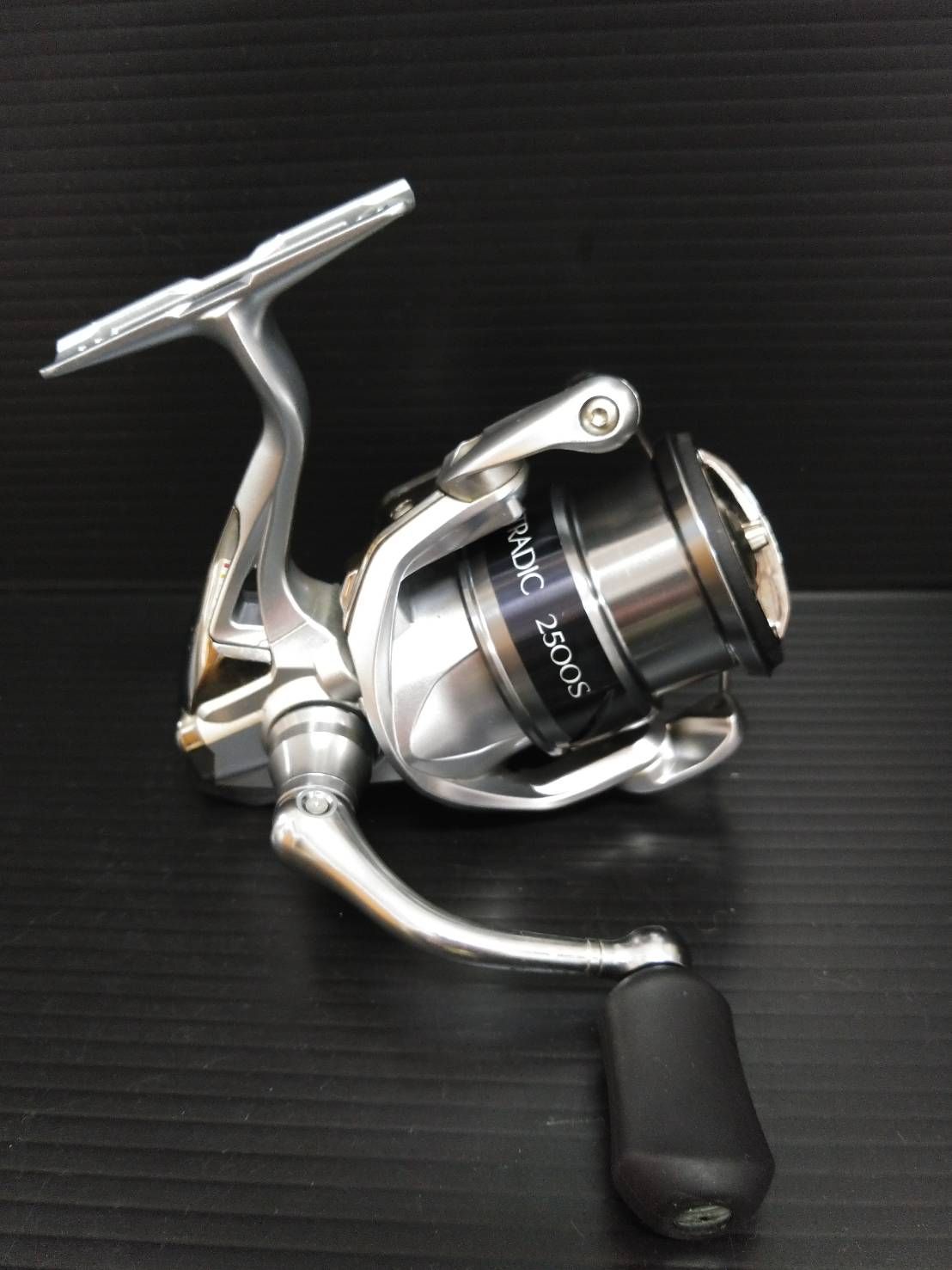 シマノ 15 ストラディック 2500HGS バス エギング スピニング