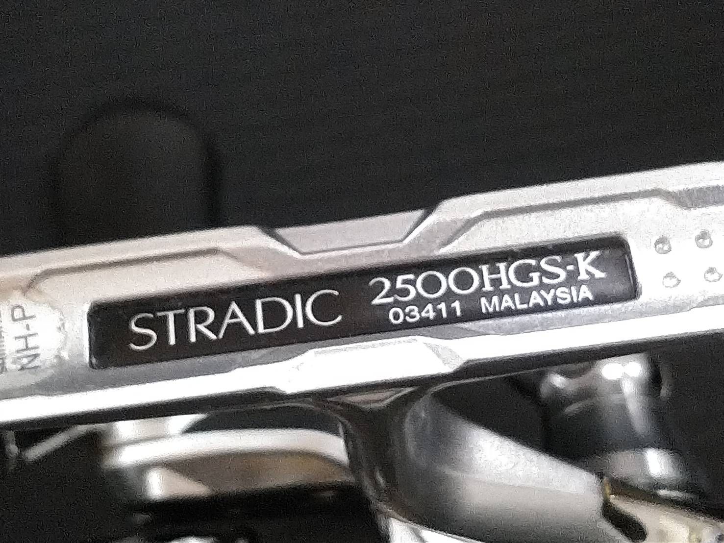 シマノ 15 ストラディック 2500HGS バス エギング スピニング