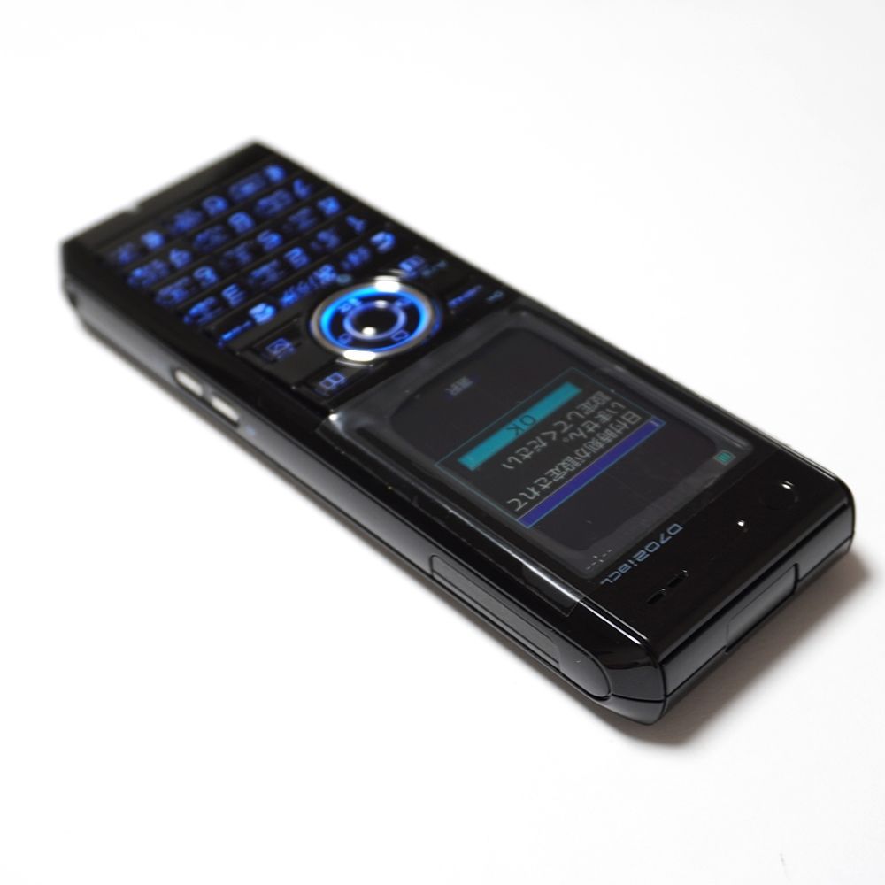 希少 三菱電機製 ガラケー FOMA D702iBCL 画面 初期保護フィルム付き】美品 激レア docomo FOMA D702iBCL BLACK
