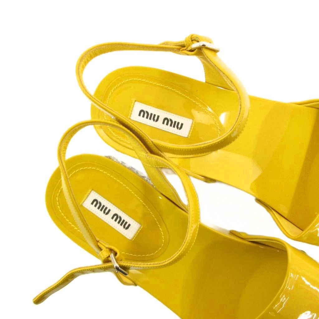 最安値！MIUMIU サンダル　イエロー　ビジュー　サテン　未使用　値下げ不可 最安値！MIUMIU サンダル イエロー ビジュー サテン 未使用 値下げ不可