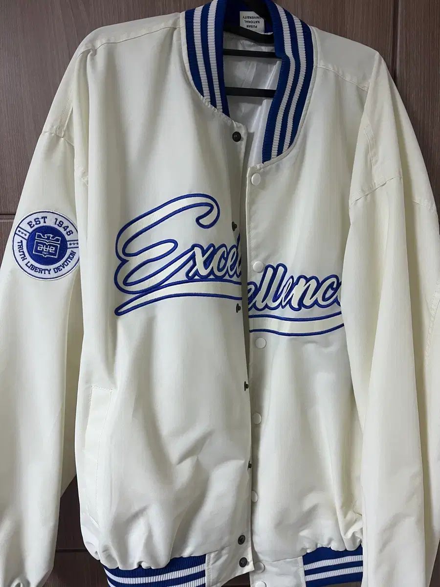 ナウズ シユン SIYOON プサン大 スタジャン サイン