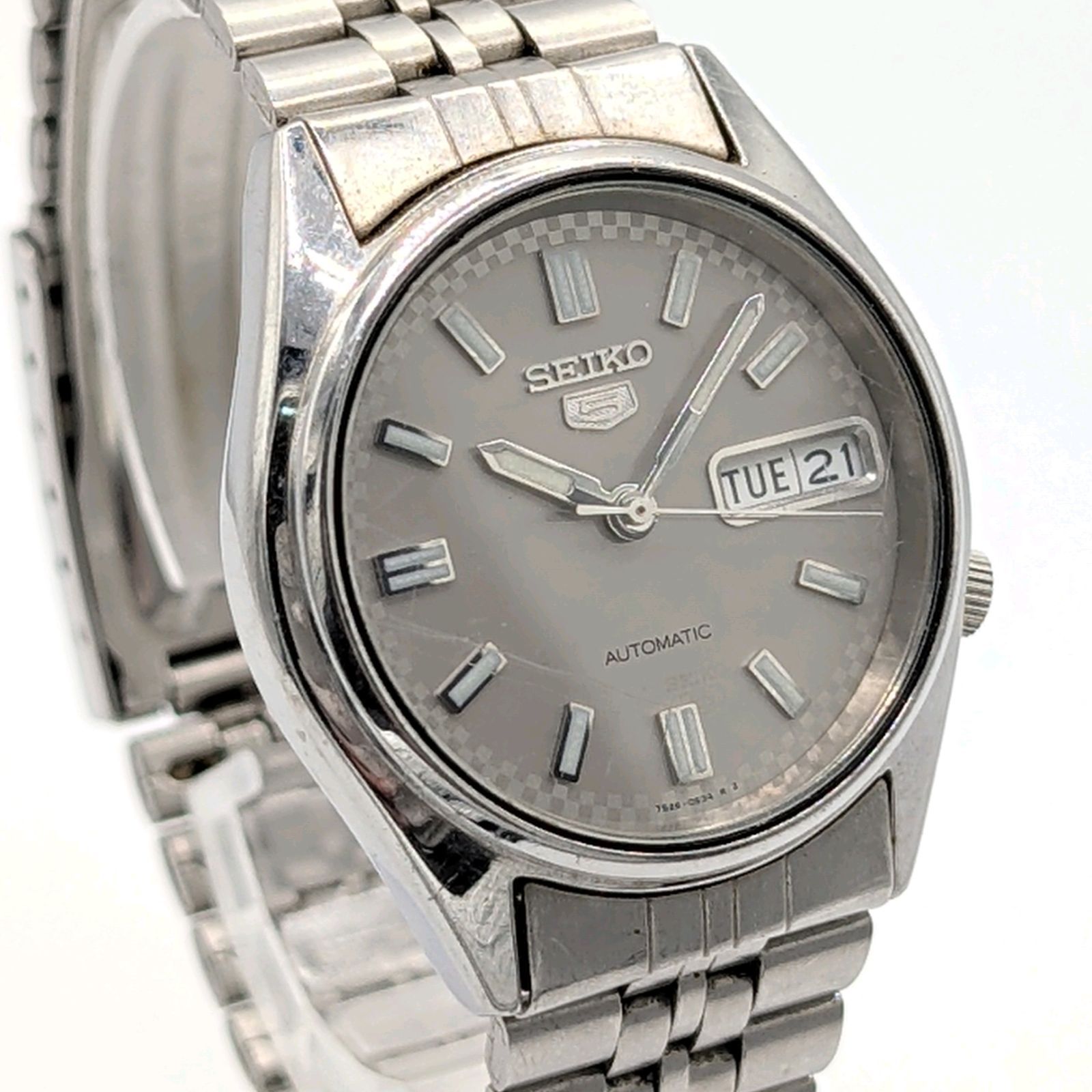SEIKO セイコー5 デイデイト ラウンド メンズ 腕時計 自動巻き シルバー 楽天市場】【逆輸入SEIKO 5】セイコー5 メンズ 自動巻き腕時計