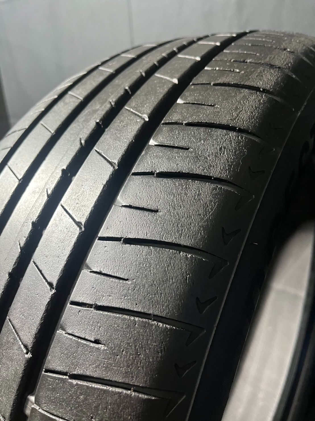 2025年製 約7.4分山 ブリヂストン アレンザ ALENZA 001 235|50 R 20 1本 h_1024