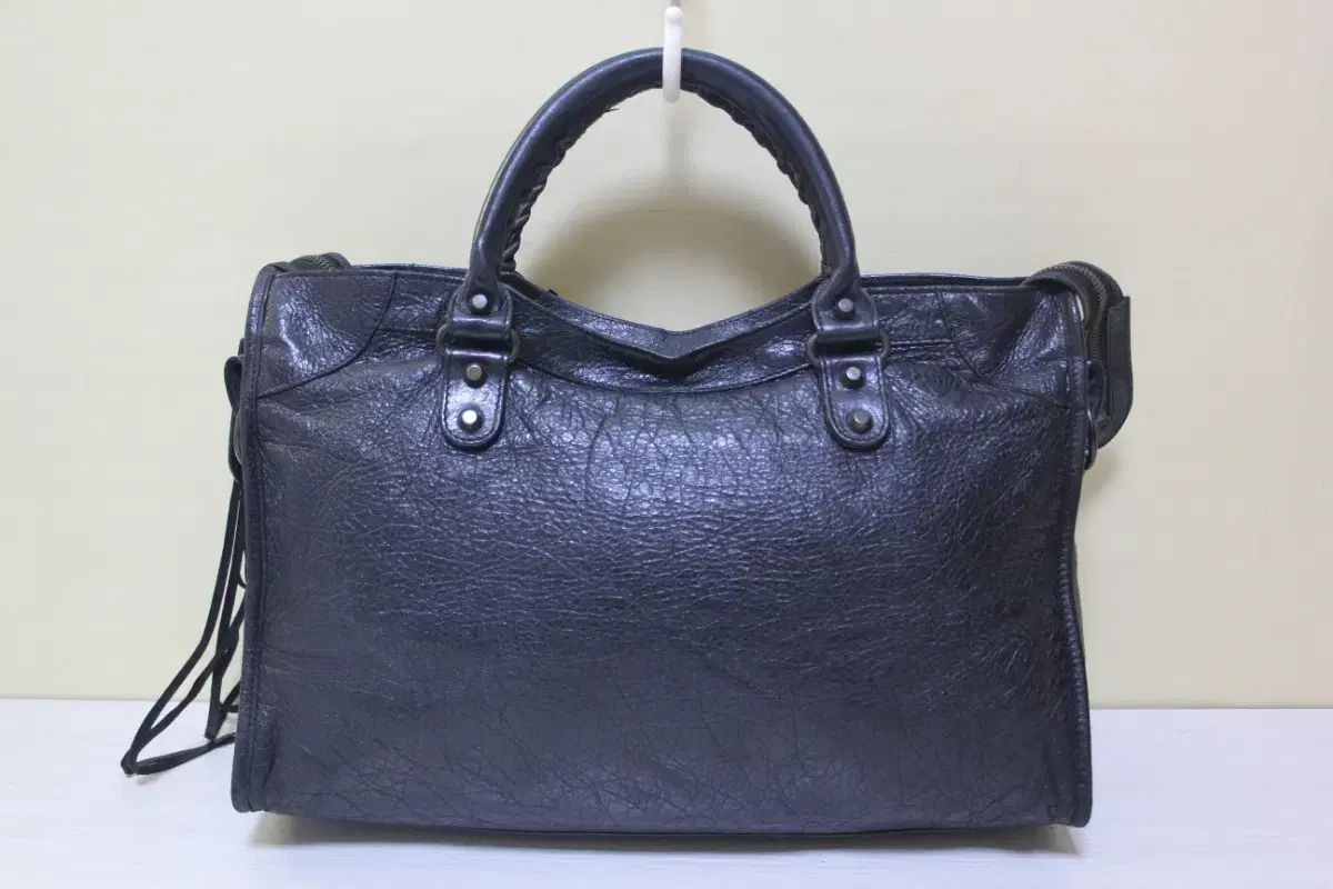 バレンシアガ モーターバッグ