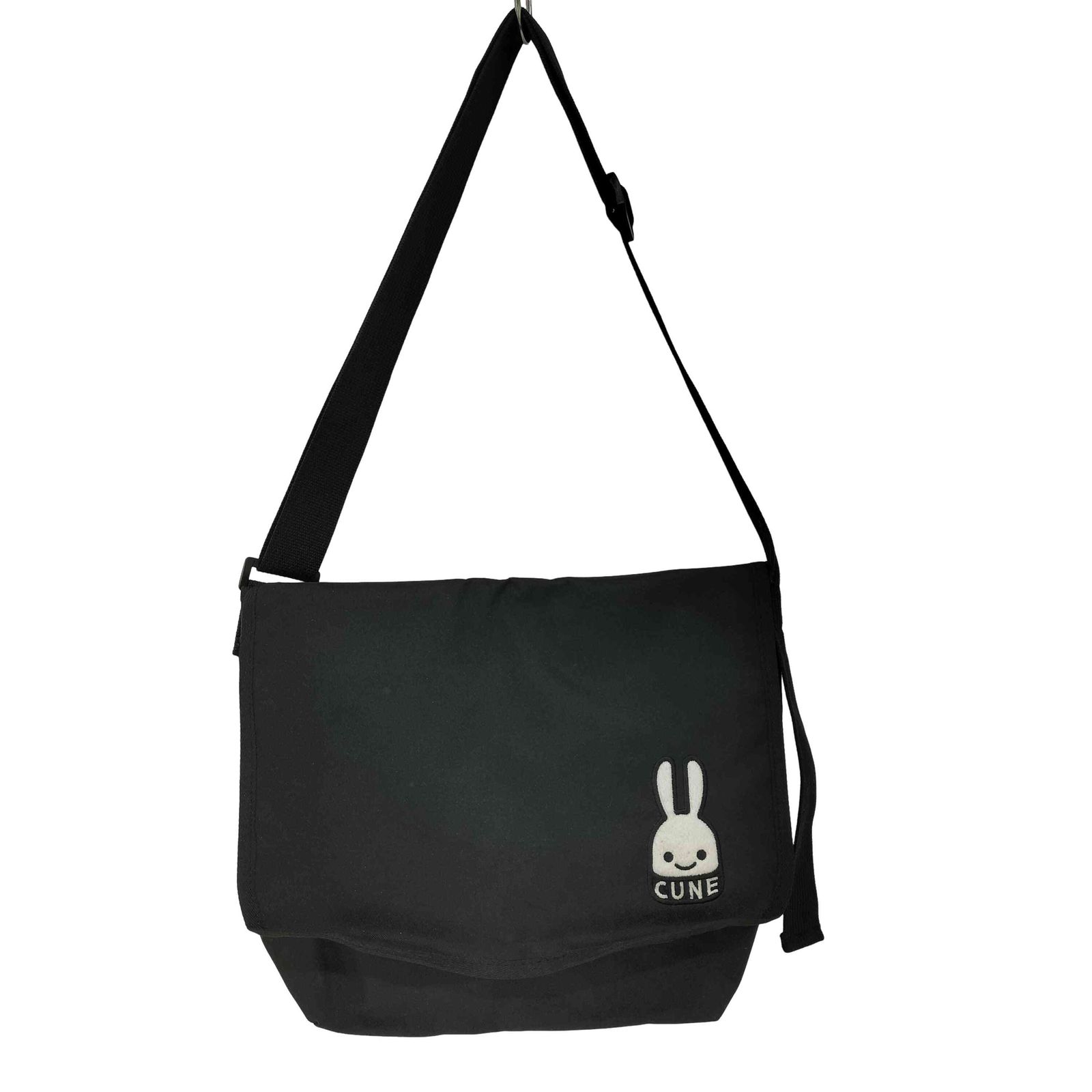 ウサギネルメッセンジャーバック｜ウサギがいる｜CUNE ONLINE STORE