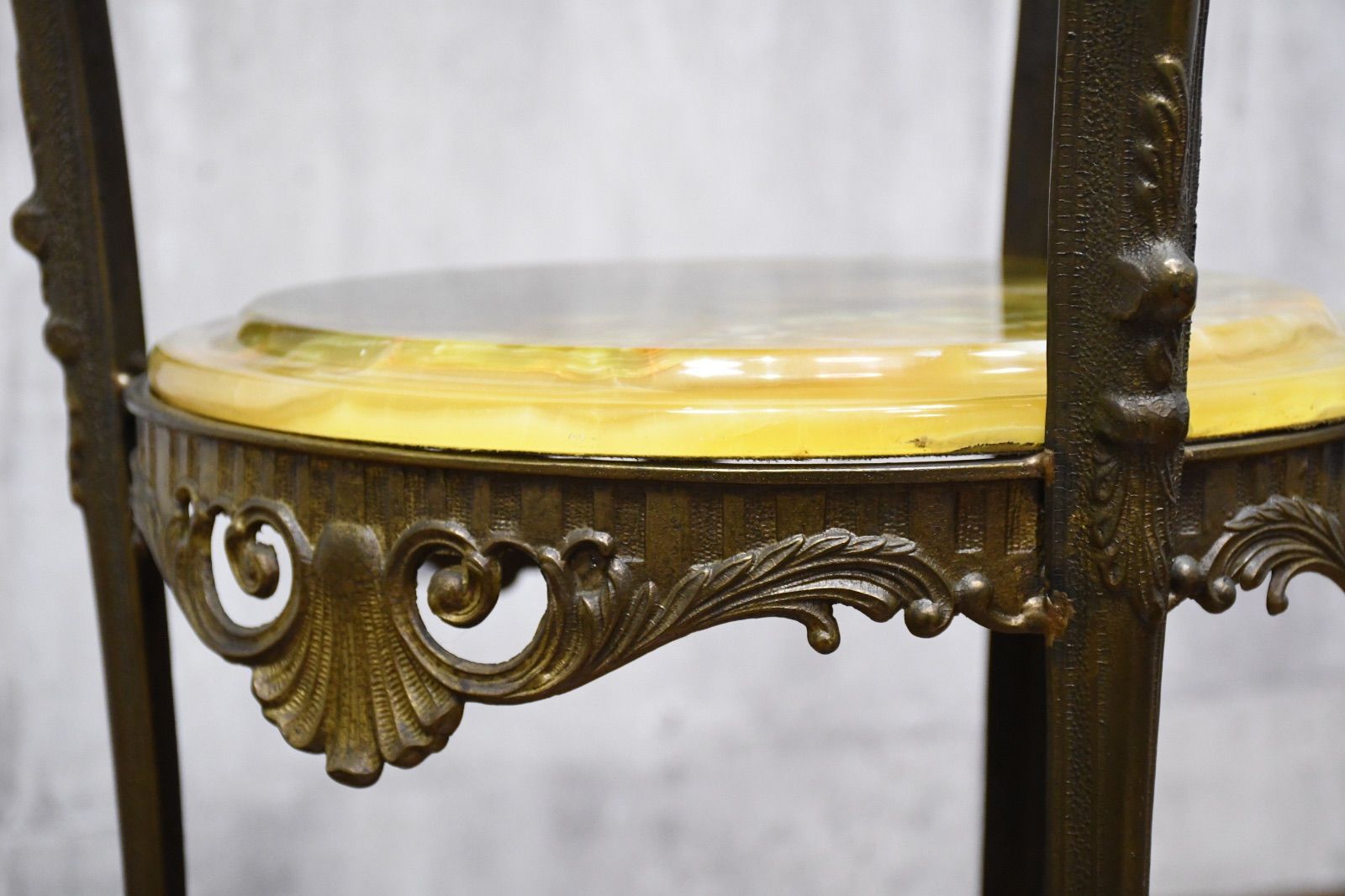 イタリア製 大理石 真鍮 花台 飾り台　猫足 FAC26 イタリア製 猫脚 真鍮×オニキス サイドテーブル 2段 飾り台 花台