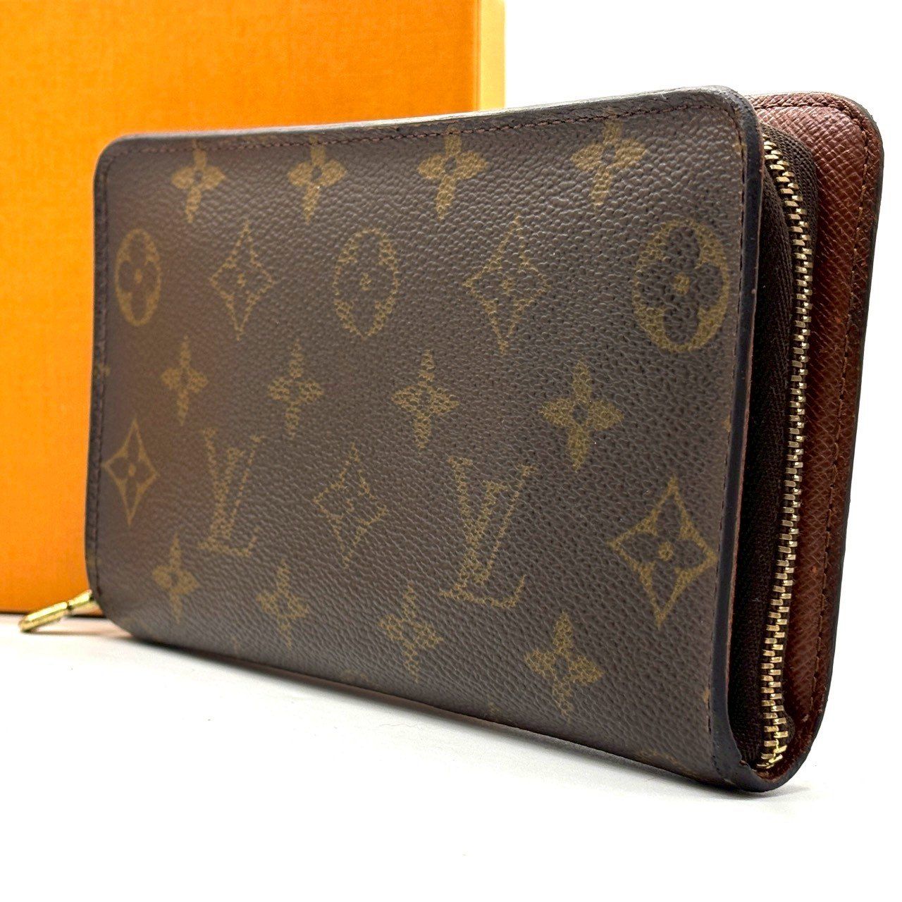 迷ったら、ここに戻る✨ LOUIS VUITTON ポルトモネ・ジップ ラウンド