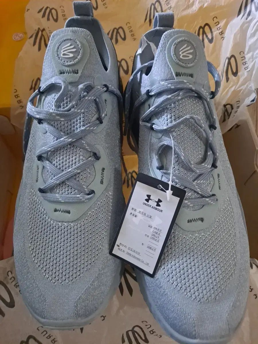 アンダーアーマー カリー スパイクレス ゴルフシューズ