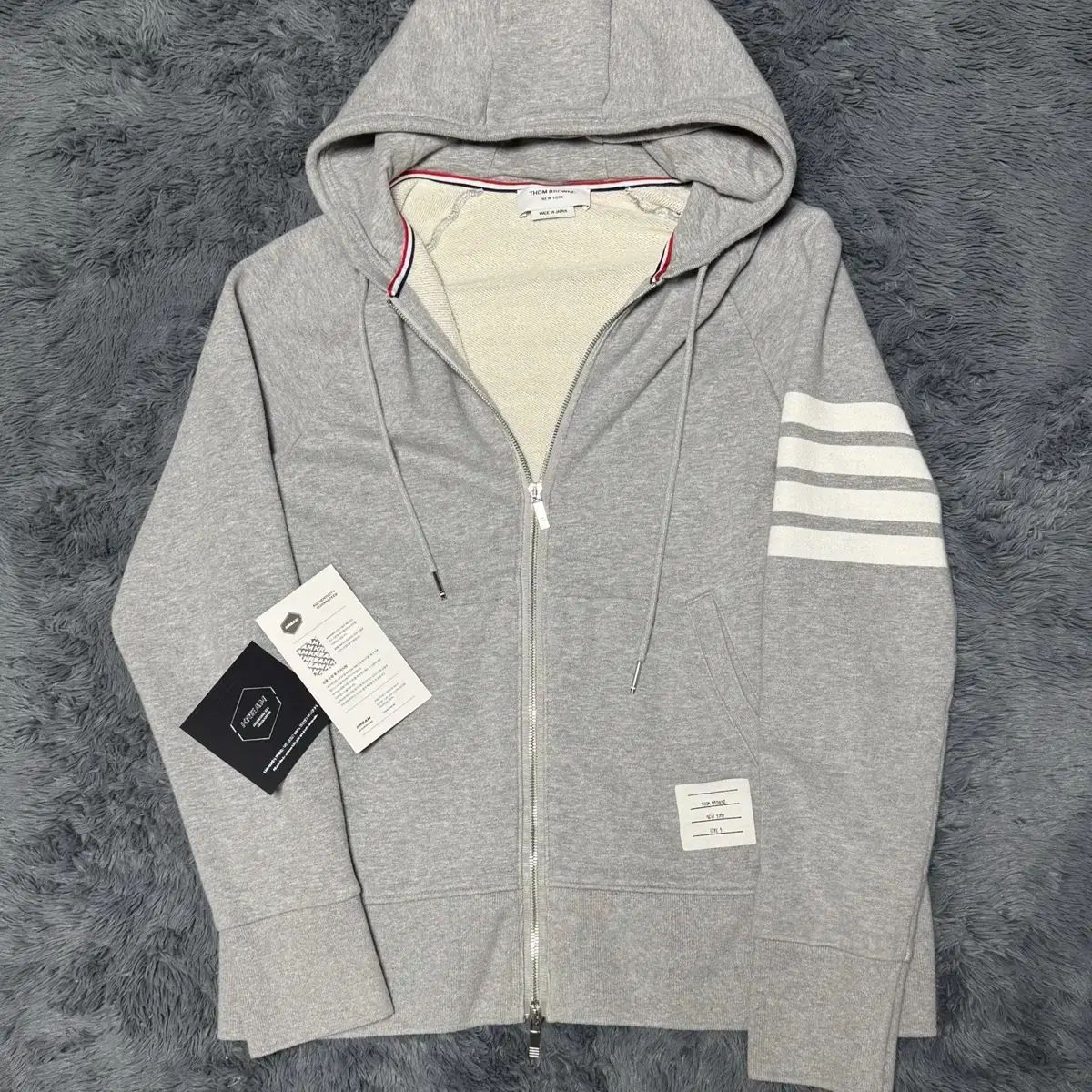 21-22年式|5 トム ブラウン 斜めボーダー 袖ストライプ グレー ジップアップ