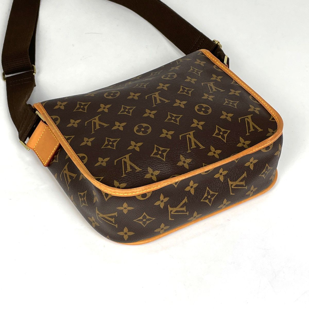 ルイ・ヴィトン Louis Vuitton メッセンジャー PM ボスフォール 斜め