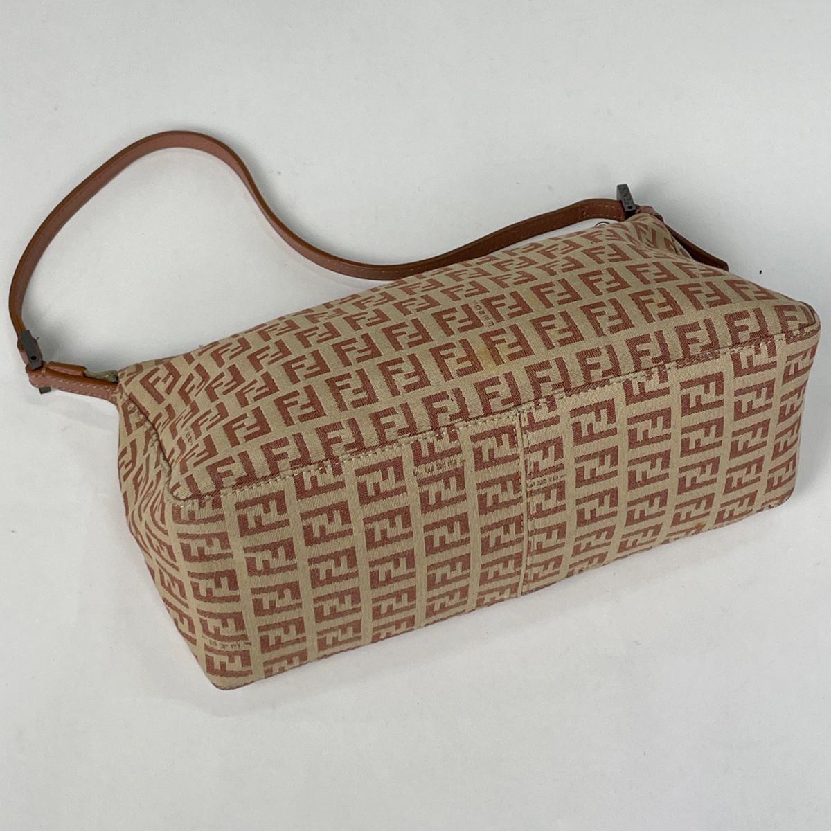 フェンディ FENDI ズッキーノ柄 ショルダーバッグ ハンドバッグ ワン