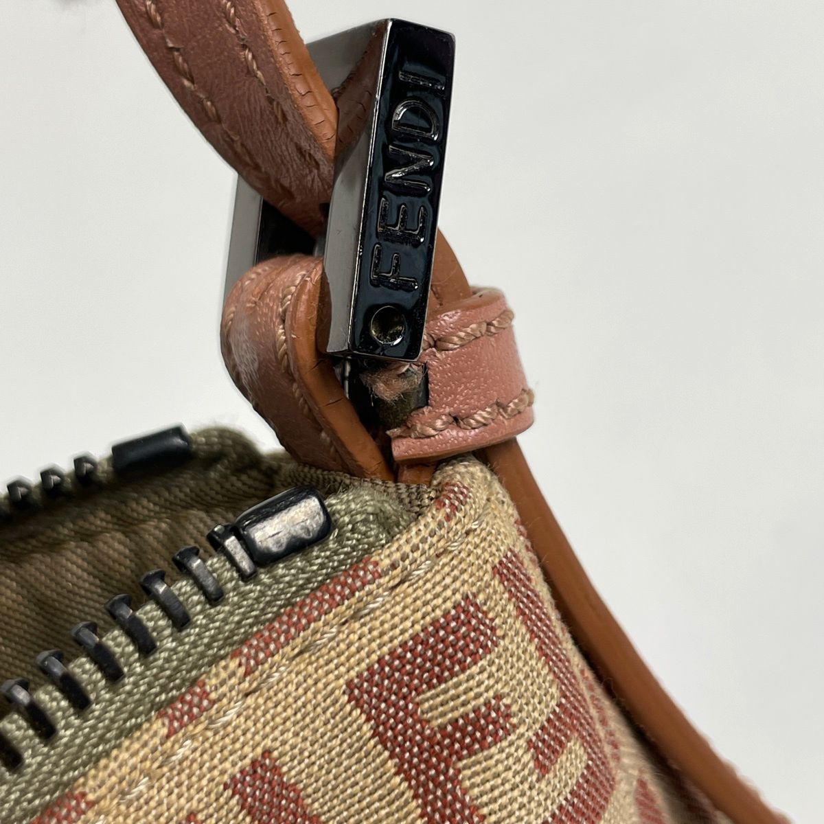 フェンディ FENDI ズッキーノ柄 ショルダーバッグ ハンドバッグ ワン