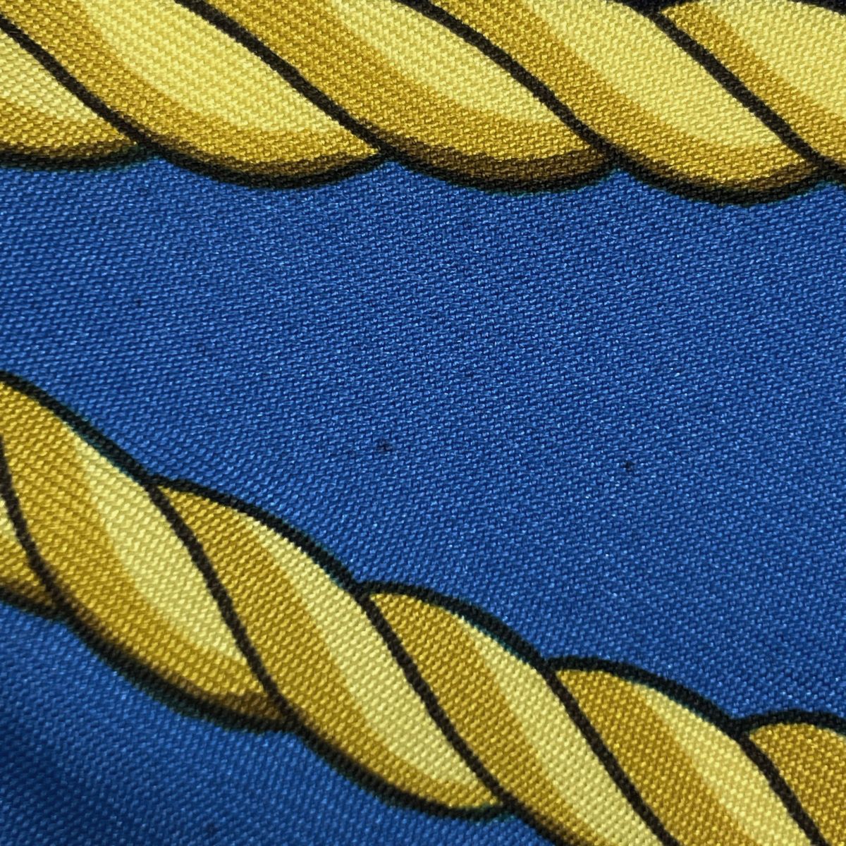 エルメス HERMES カレ 90 LES FOLIES DU CIEL 大空の狂気 スカーフ