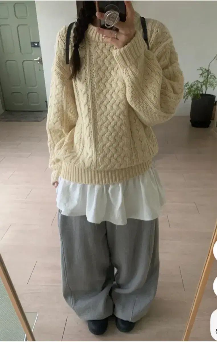 アミルド マイルド ケーブル ニット クリーム