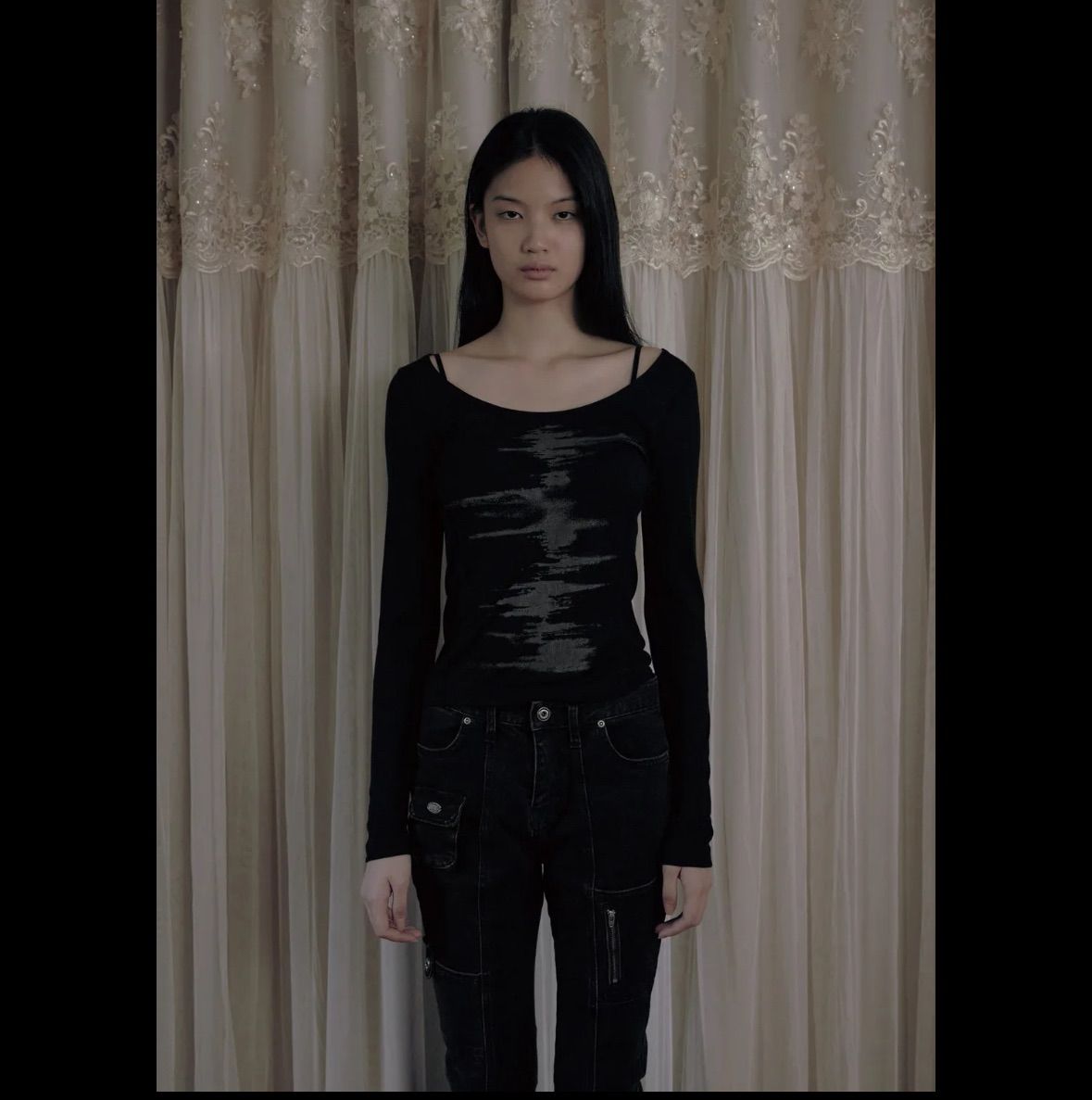 bohemian seoul bohemseo ワンピース シズニルック BOHEMIAN SEOUL】BOHEMSEO NOISE PRINTED LINE LONG SLEEVE ブラック