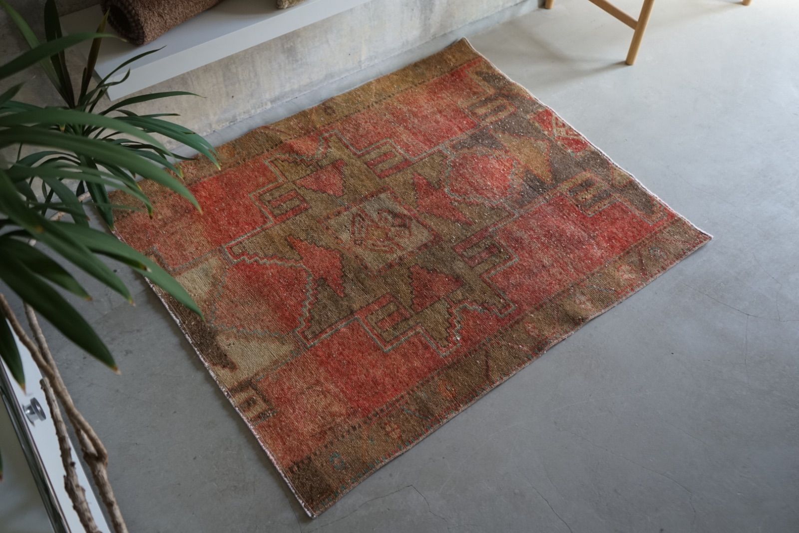 ヴィンテージラグ トルコ オレンジ スモールサイズ 1970年代 118 × 100