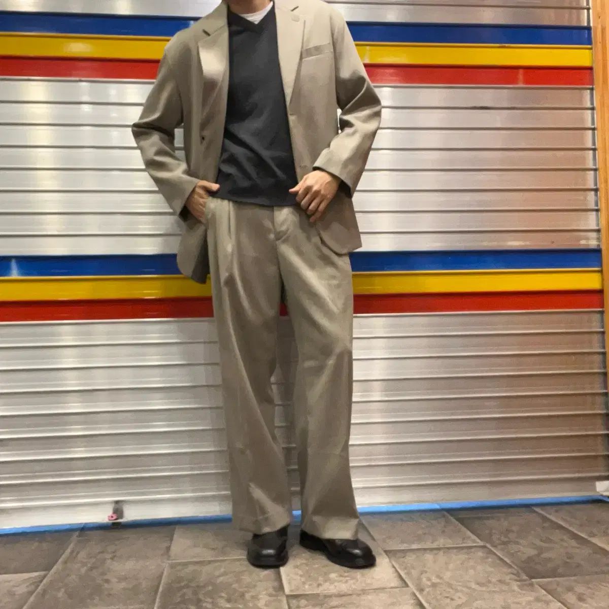 トップス105 ボトムス32 ハウエル オーバーサイズ ウール スーツ ベージュ