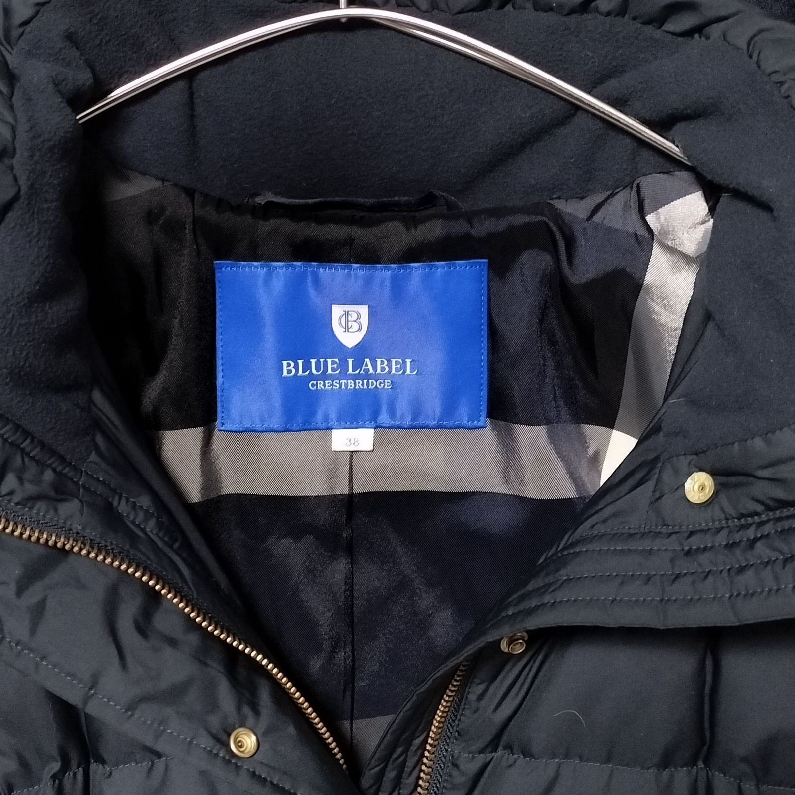 極美品！ブルーレーベルクレストブリッジ　ダウンジャケット　金ボタン　ネイビー 美品】BLUE LABEL CRESTBRIDGE 3way ダウンジャケット 38サイズ М
