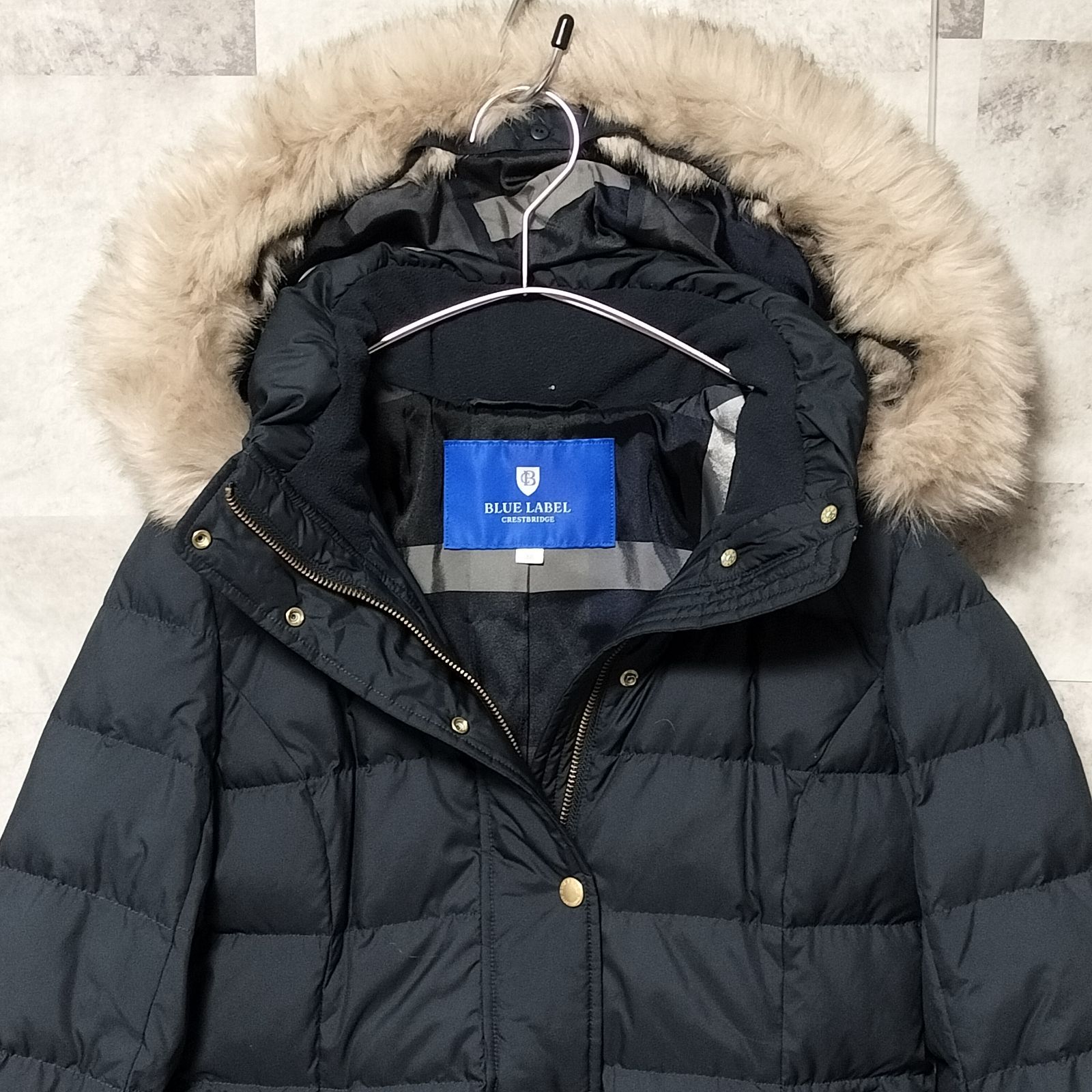 美品　BLUE LABEL コート 金ボタン　サイズ【36】専用ポーチ付き 美品 BLUE LABEL コート 金ボタン サイズ【36】専用ポーチ付き 美品