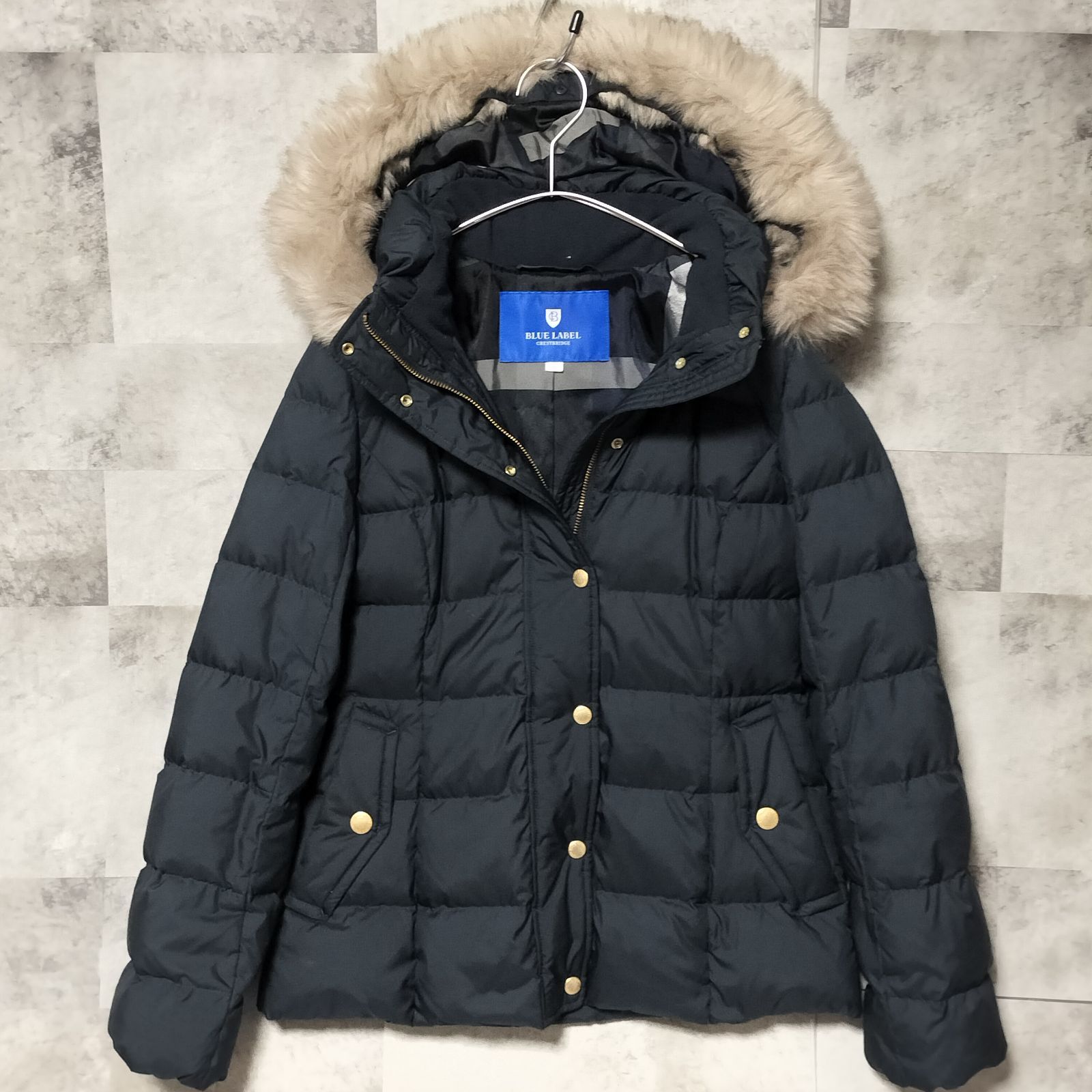 【美品】ブルーレーベルクレストブリッジ　金ボタン ダウンジャケット 裏地総柄 紺 美品】BLUE LABEL CRESTBRIDGE 3way ダウンジャケット 38サイズ М