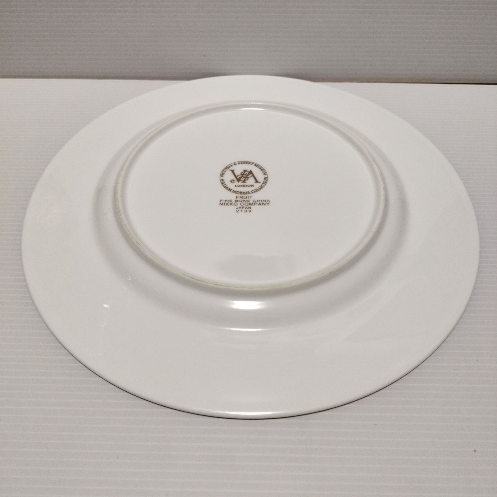 値下！【USED】NIKKO ウィリアムモリス　プレート2種　8P 中古食器「ニッコー ウィリアムモリス プレート 1枚」約27cm パーティ