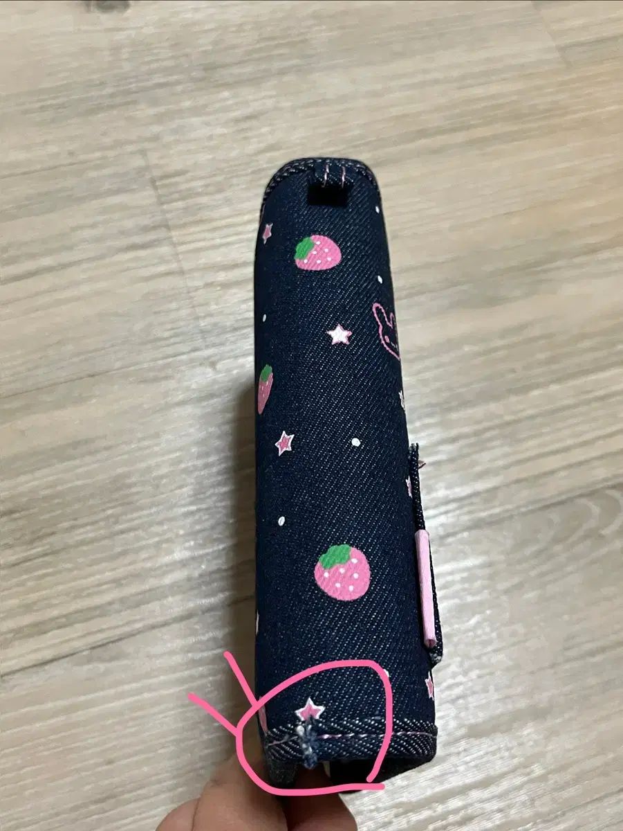 メリング A7 デニム ダイアリー カバー (スイート ストロベリー