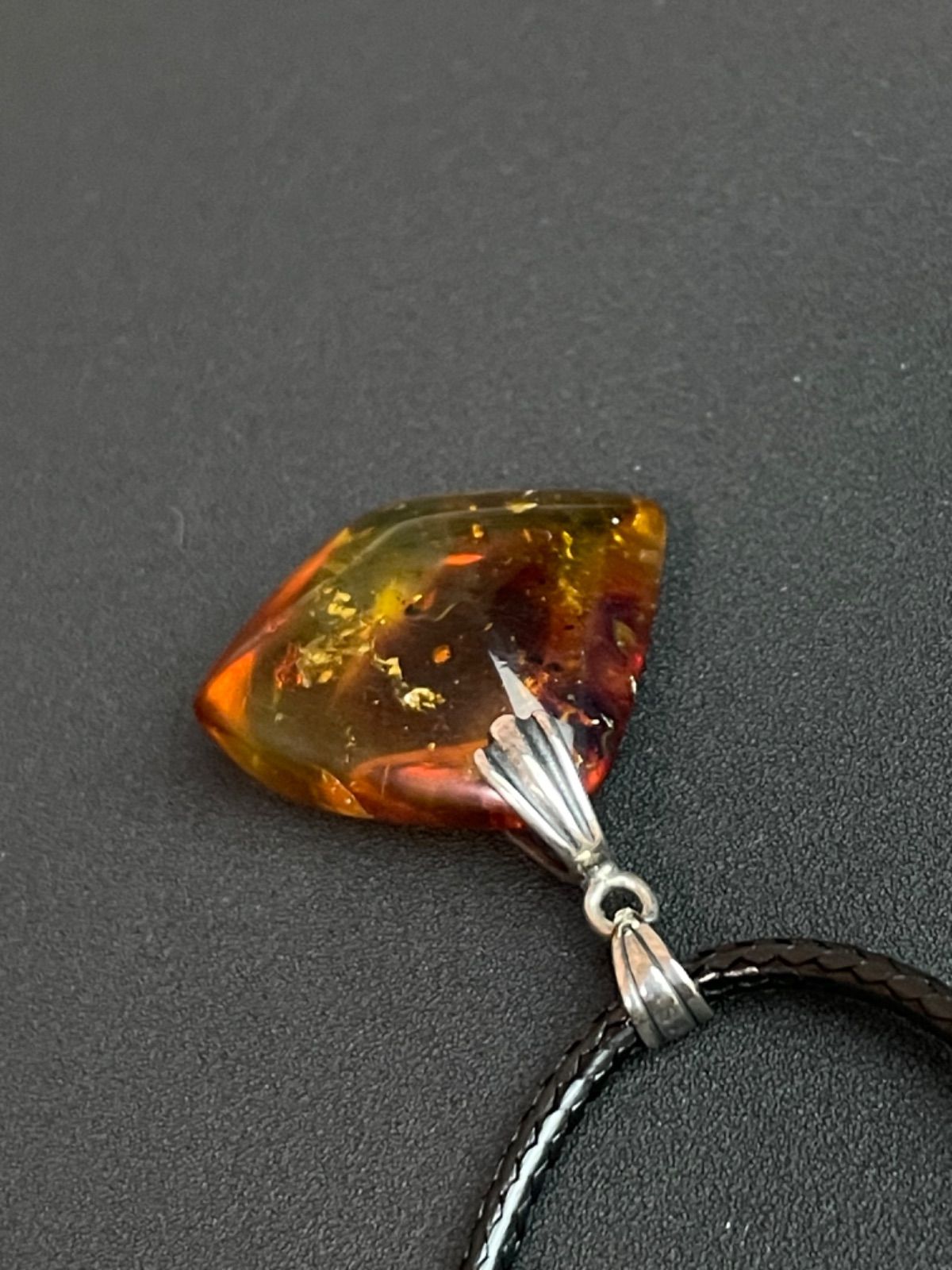 ドミニカ産ブルーアンバー 琥珀ペンダント シルバー925刻印 - メルカリ