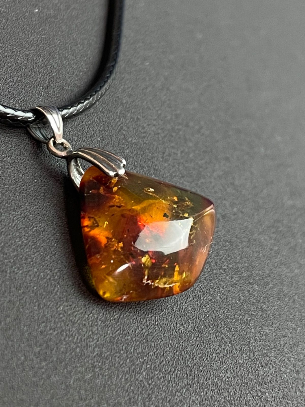 ドミニカ産ブルーアンバー 琥珀ペンダント シルバー925刻印 - メルカリ