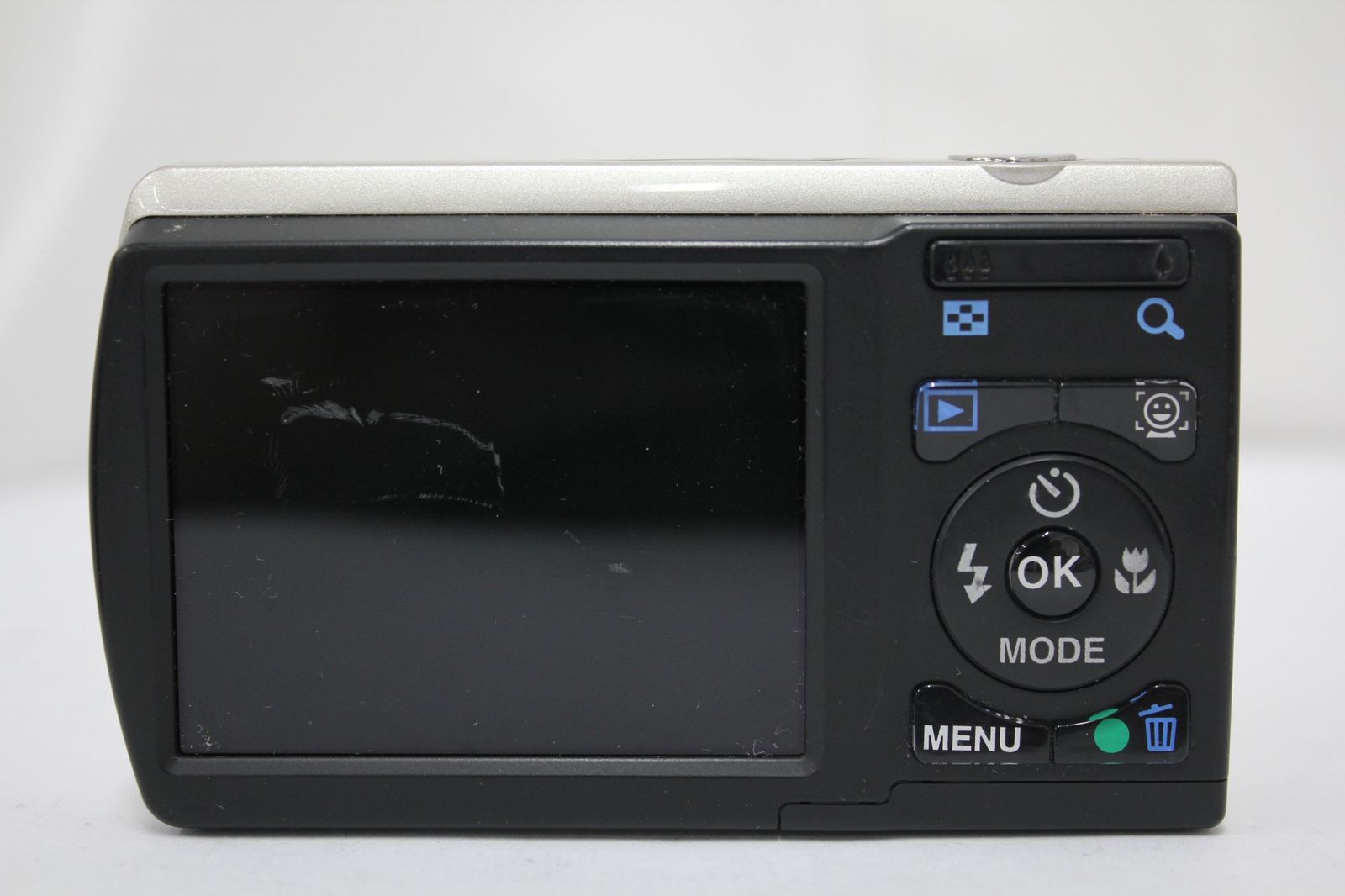 返品保証】 【便利な単三電池で使用可】ペンタックス Pentax Optio E80