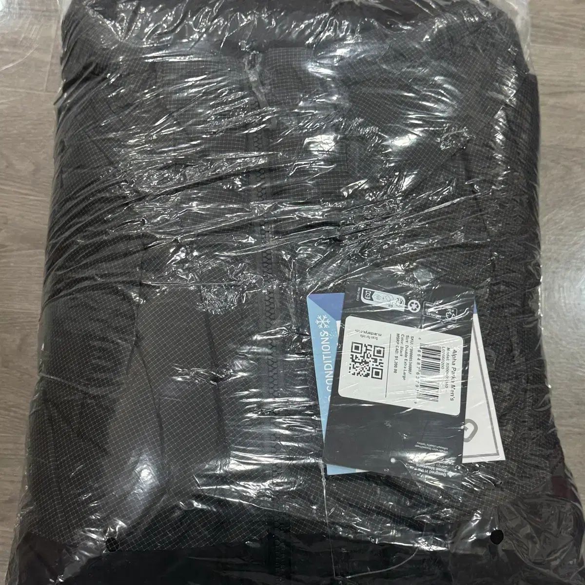 ARC TERYX アークテリクス アルファ パーカ ブラック