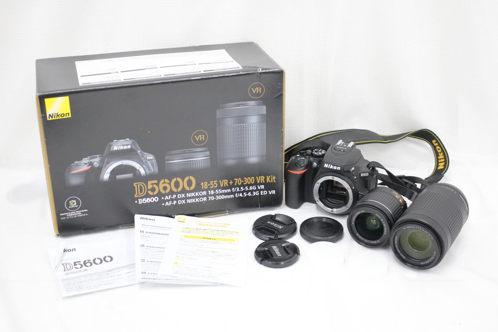 美品 返品保証】 【シャッター回数1877回】ニコン Nikon D5600 AF-P DX