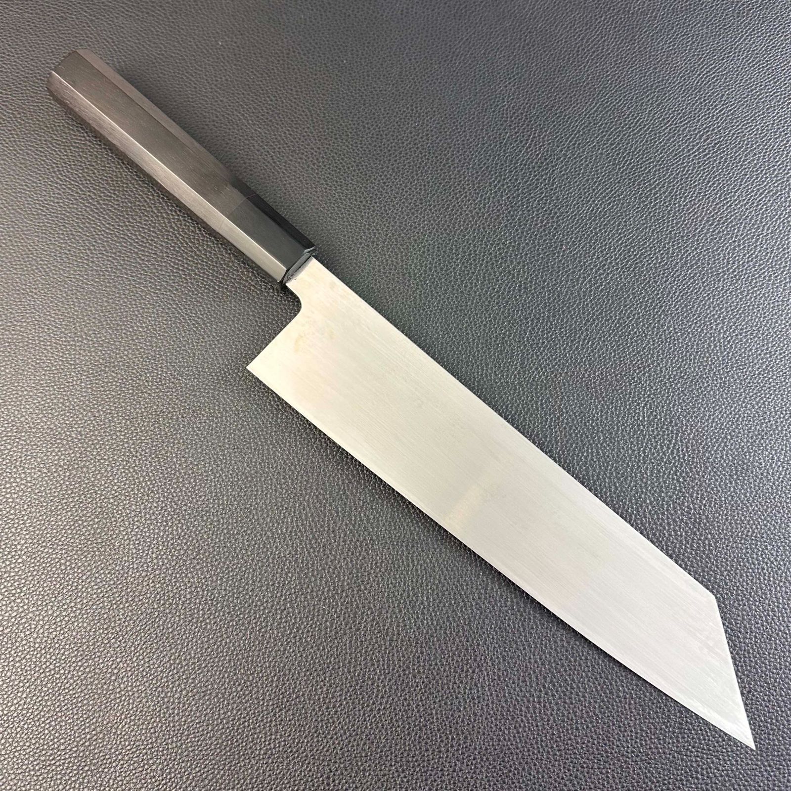 240mm 包丁 切付 牛刀 鉄人刃物 銀三 鍛流線 切付牛刀 240mm