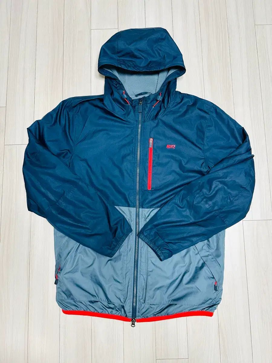 ナイキ WHO フード ウィンドブレーカー ネイビー|ゴン色 L 100