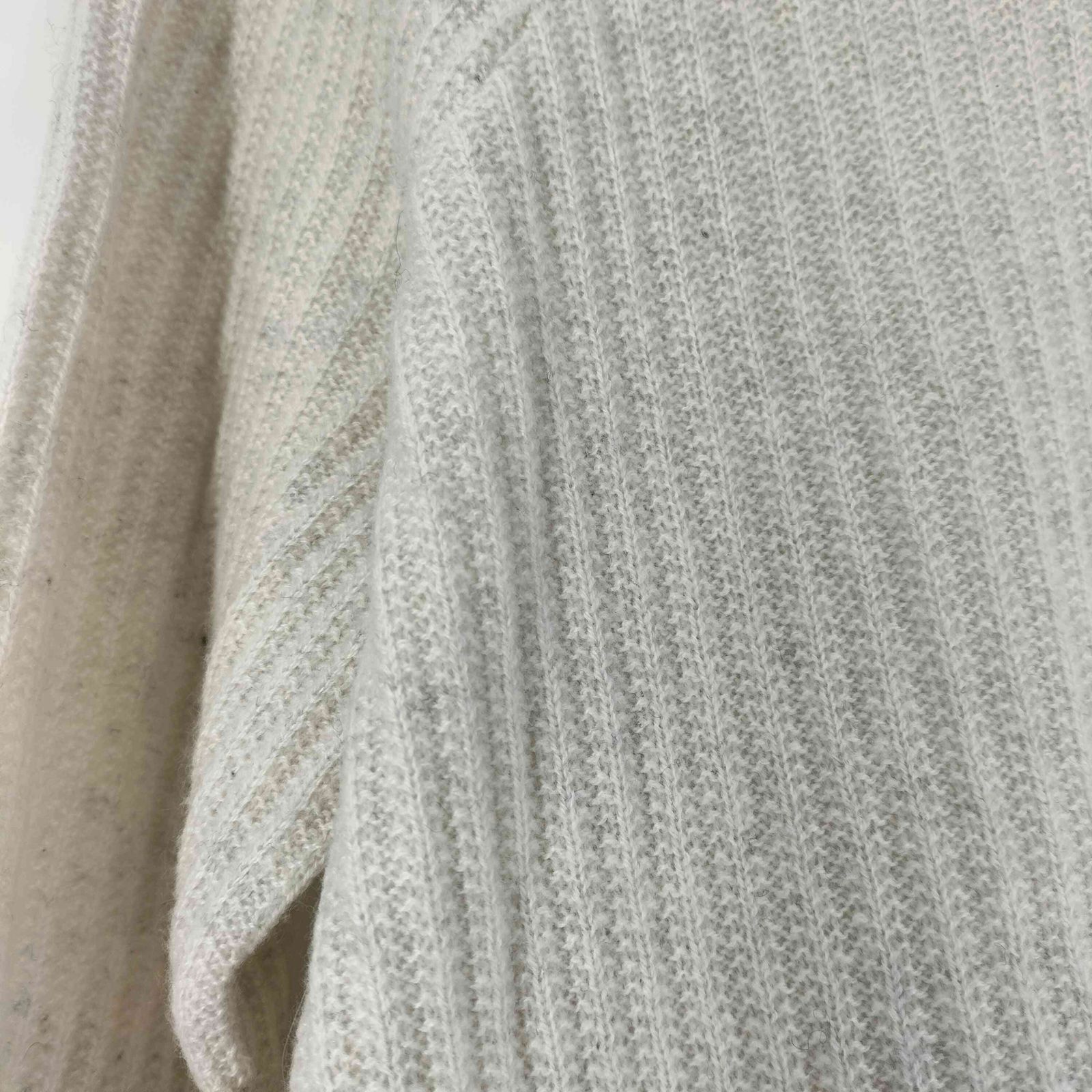 ユーズドフルギ USED古着 AQUA CASHMERE カシミヤ100% タートルネック