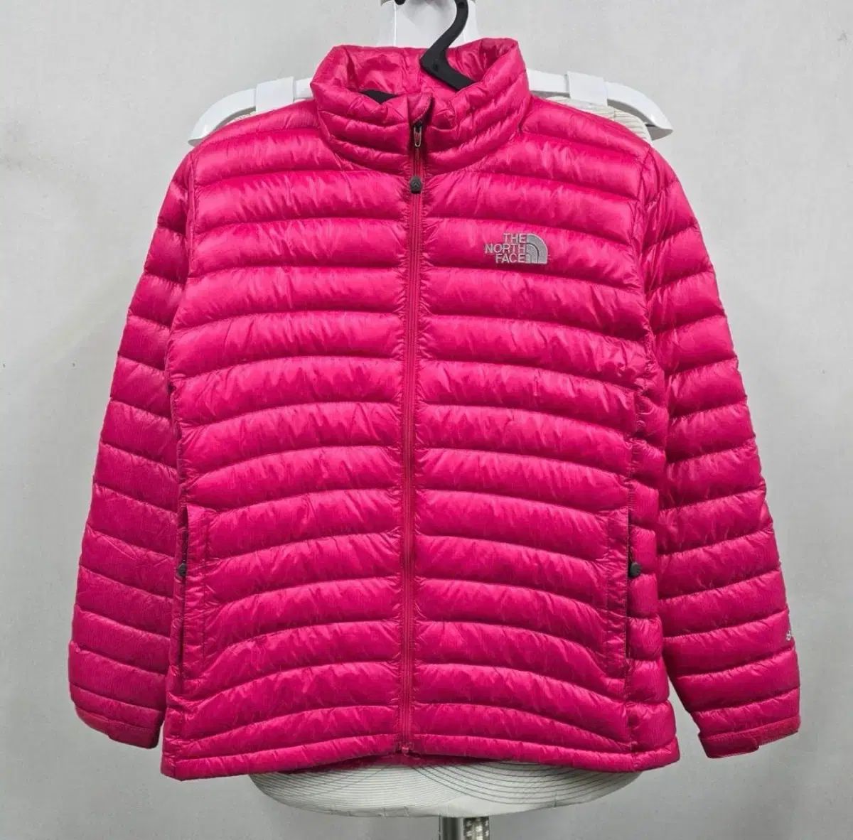 |80 THE NORTH FACE ザノースフェイス レディース グースダウン 軽量ダウン