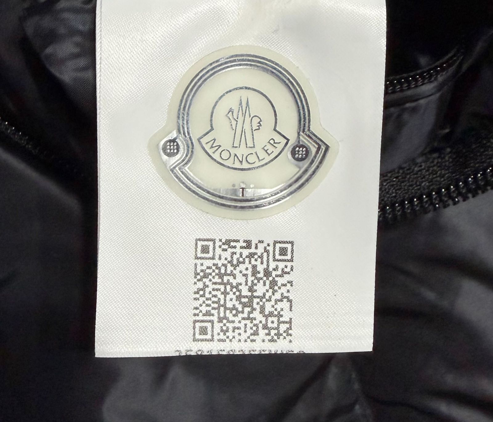  MONCLER|M 1 |ブラック |ダウンジャケット | |型番 ダウンジャケット ジャケット アウター